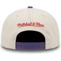 platt-keps-violett-och-beige-snapback-across-the-board-toronto-raptors-nba-fran-mitchell-ness