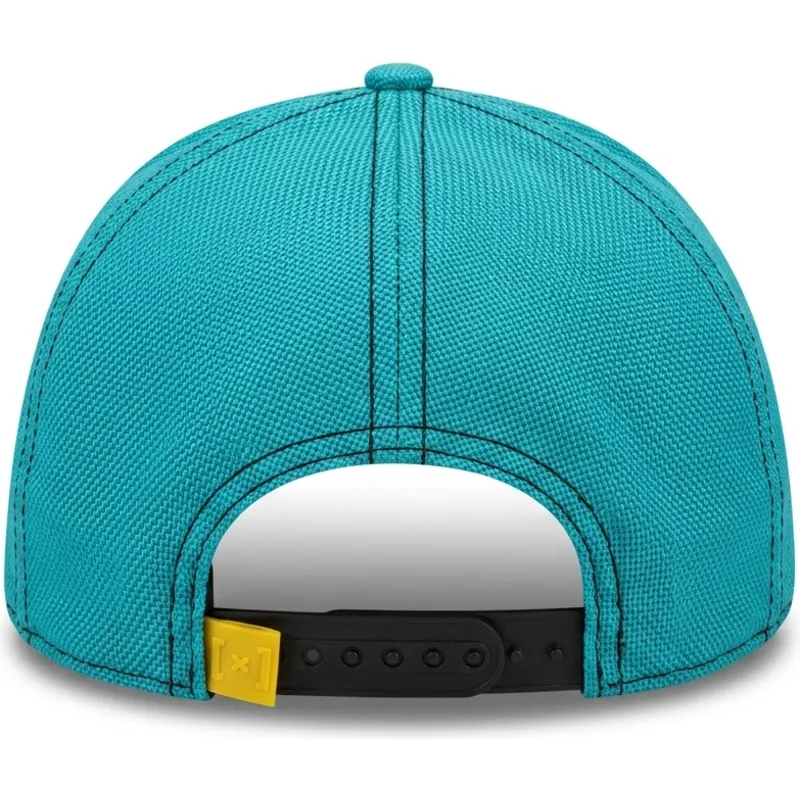 flerfargad-trucker-keps-hacke-hackspett-wwp2-woob-fran-capslab