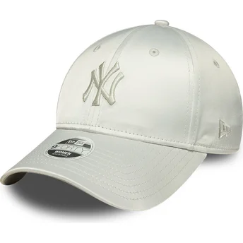 Grön justerbar kurvad keps för dam 9FORTY Bow Back Satin från New York Yankees MLB av New Era
