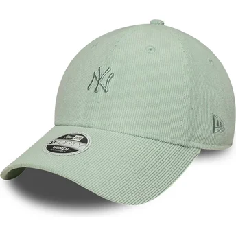 Grön kurvad justerbar keps för dam 9FORTY Mini Cord från New York Yankees MLB av New Era
