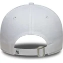 vit-justerbar-kurvad-keps-for-dam-9forty-floral-infill-fran-new-york-yankees-mlb-av-new-era