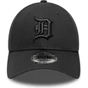 svart-justerbar-kurvad-keps-med-svart-logotyp-9forty-team-outline-fran-detroit-tigers-mlb-av-new-era