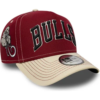 Röd och beige kurvad keps snapback E Frame City Icon Chicago Bulls NBA från New Era