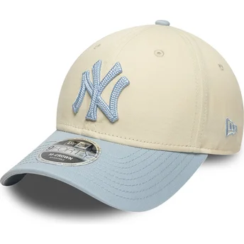 Böjd keps beige och blå snapback med blå logotyp 9FORTY M-Crown Side Script från New York Yankees MLB av New Era