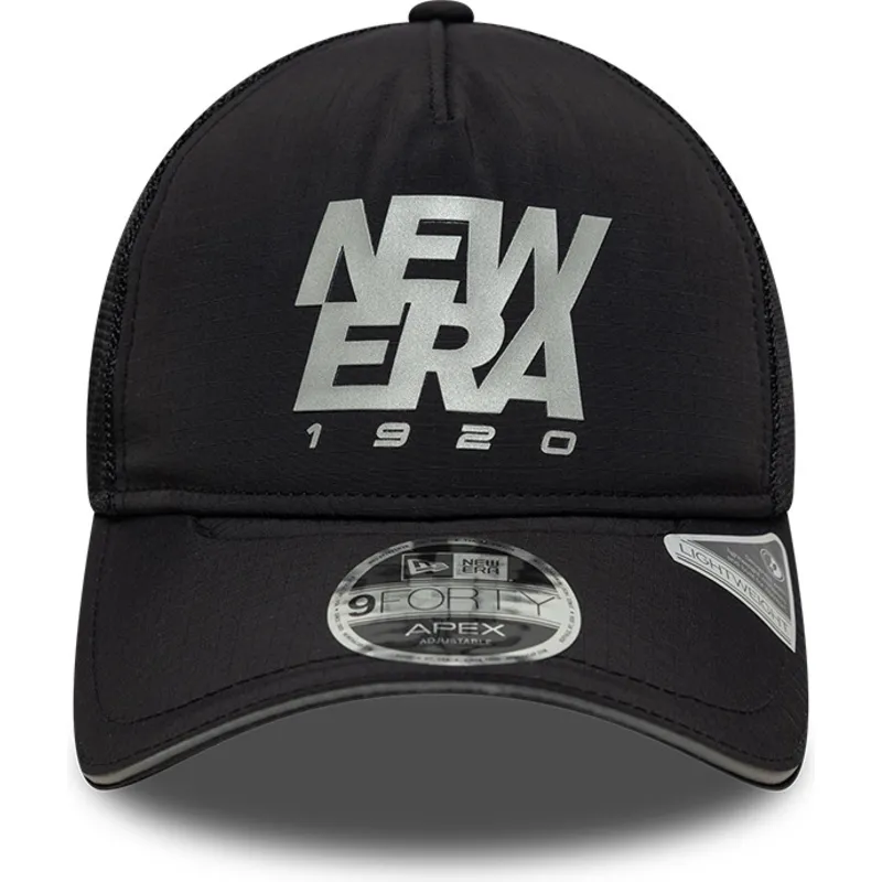 svart-justerbar-trucker-keps-9forty-apex-reflective-a-frame-fran-new-era