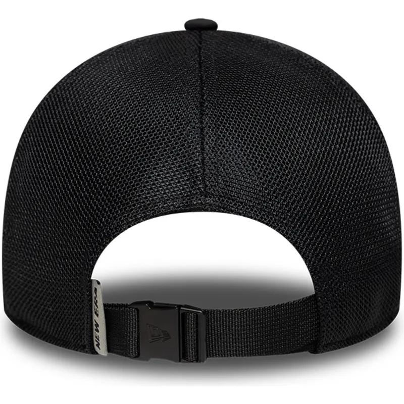 svart-justerbar-trucker-keps-9forty-apex-reflective-a-frame-fran-new-era