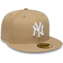 ljusbrun-platt-keps-justerad-59fifty-league-essential-fran-new-york-yankees-mlb-av-new-era