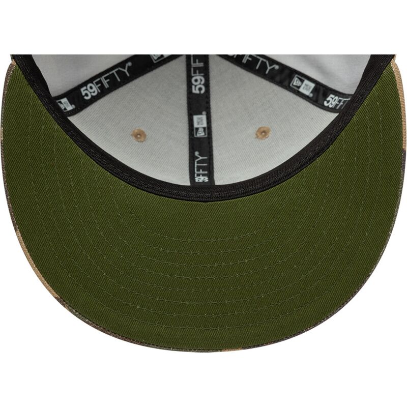 platt-keps-kamouflage-justerad-med-svart-logotyp-59fifty-camo-new-york-yankees-mlb-fran-new-era