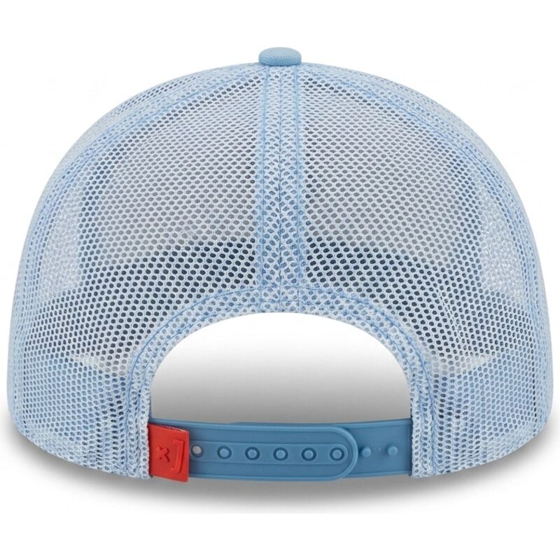flerfargad-trucker-keps-starke-sansen-smu2-strb-smurfarna-fran-capslab