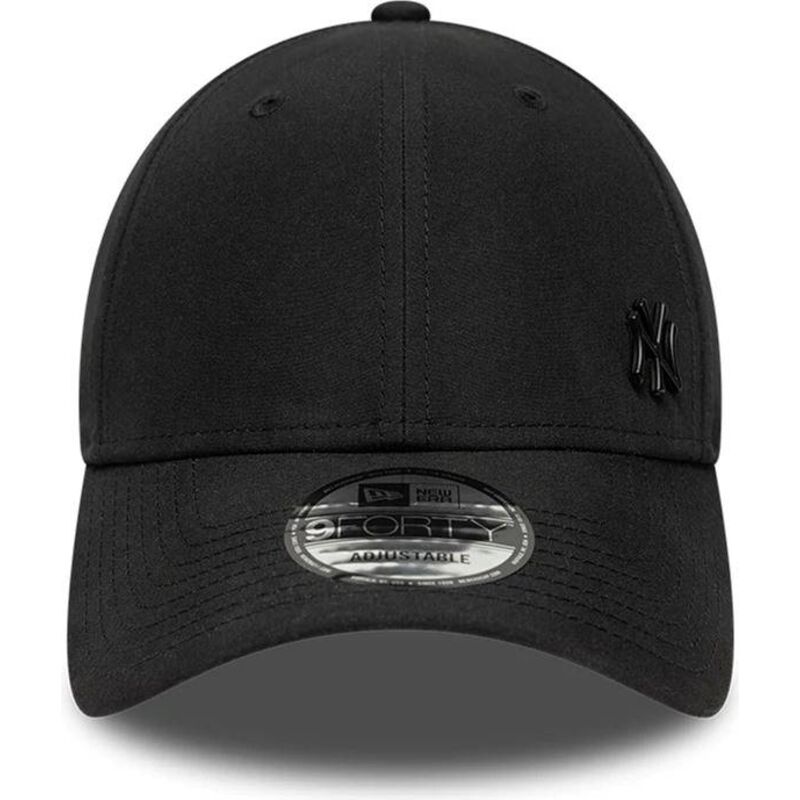 svart-bojd-justerbar-keps-9forty-tonal-flawless-fran-new-york-yankees-mlb-av-new-era