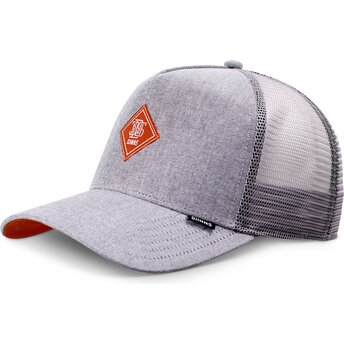 Grå trucker-keps med röd HFT OxfordContra-logotyp från Djinns