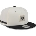 beige-och-svart-platt-keps-snapback-9fifty-training-pack-2026-fran-las-vegas-raiders-nfl-av-new-era