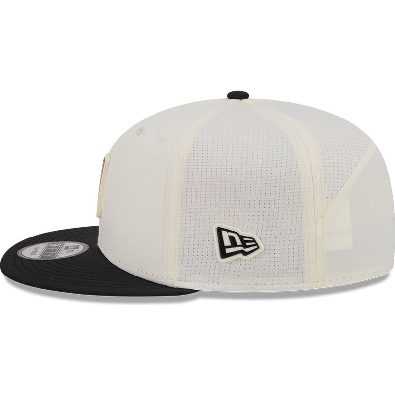 beige-och-svart-platt-keps-snapback-9fifty-training-pack-2026-fran-las-vegas-raiders-nfl-av-new-era