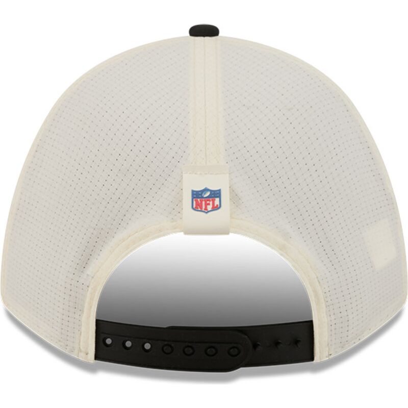 beige-och-svart-bojd-keps-snapback-9forty-m-crown-training-pack-2026-fran-las-vegas-raiders-nfl-av-new-era