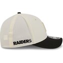 beige-och-svart-bojd-keps-snapback-9forty-m-crown-training-pack-2026-fran-las-vegas-raiders-nfl-av-new-era