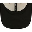 beige-och-svart-bojd-keps-snapback-9forty-m-crown-training-pack-2026-fran-las-vegas-raiders-nfl-av-new-era