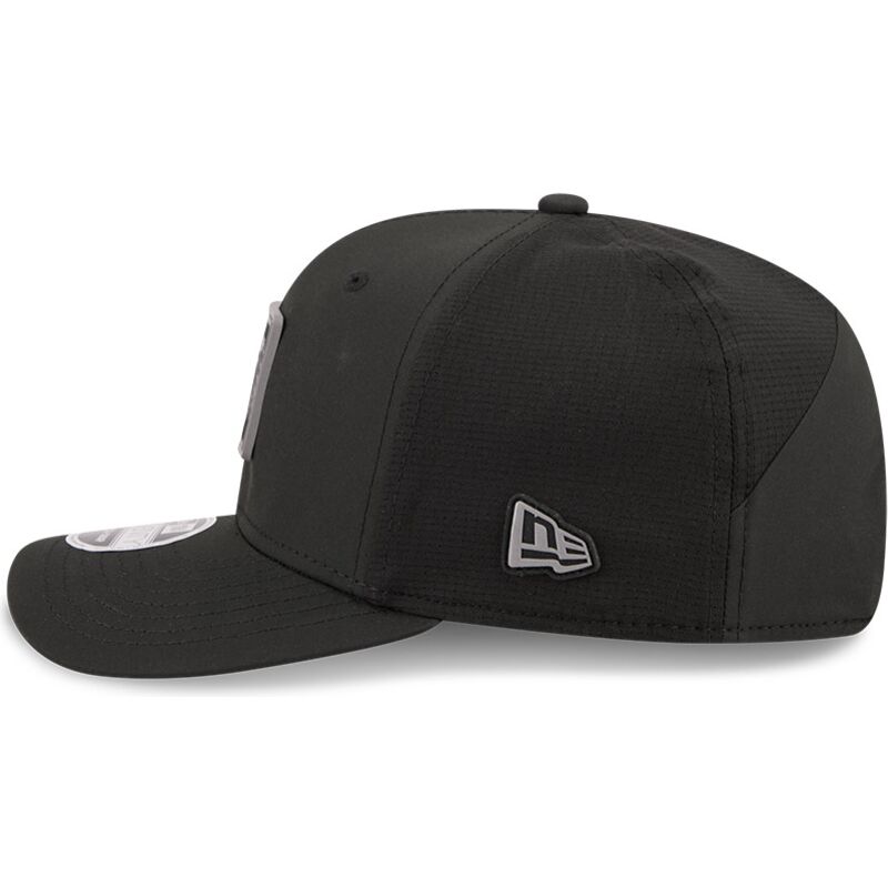 kepsar-curva-svart-snapback-9seventy-stretch-snap-training-pack-2026-fran-las-vegas-raiders-nfl-av-new-era