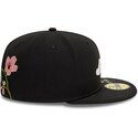 svart-platt-keps-justerad-59fifty-floral-emb-fran-new-era