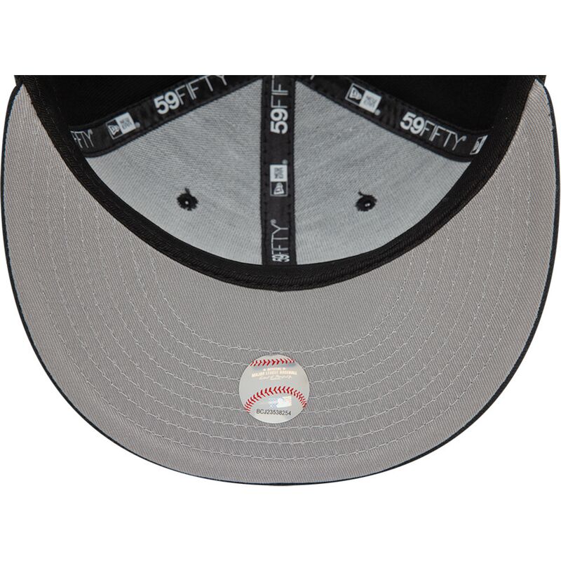 svart-platt-keps-justerad-59fifty-heart-icon-fran-chicago-white-sox-mlb-av-new-era
