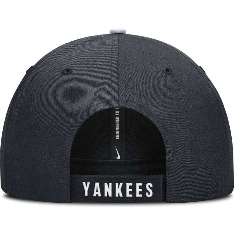 marinbla-bojd-justerbar-keps-for-barn-dri-fit-club-structured-new-york-yankees-mlb-fran-nike