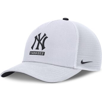 Vit trucker-keps Primetime Dri-Fit Rise Structured från New York Yankees MLB av Nike