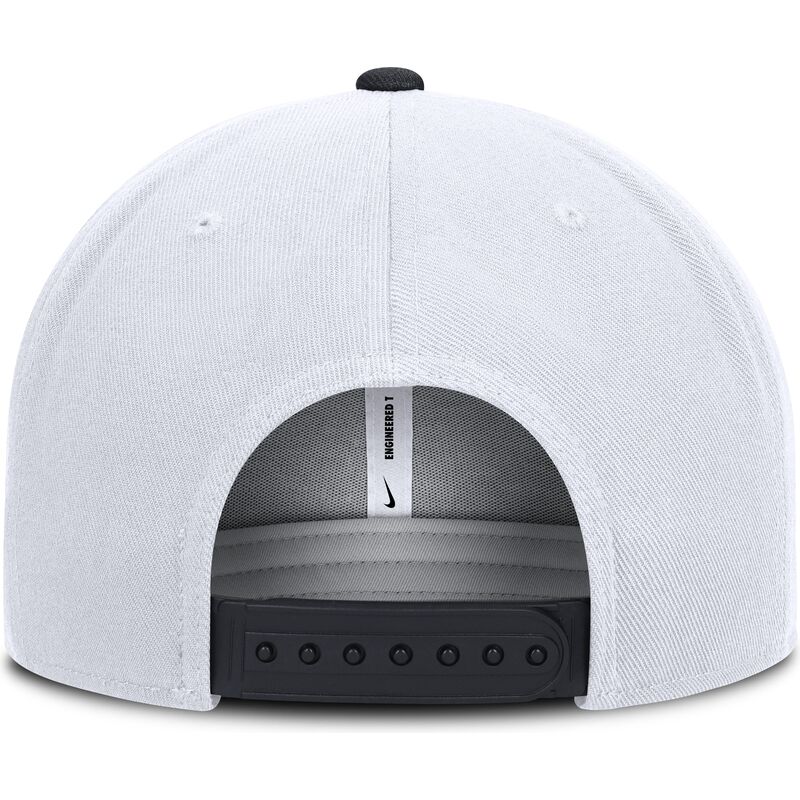 vit-och-marinbla-platt-keps-snapback-cooperstown-dri-fit-pro-structured-square-bill-fran-new-york-yankees-mlb-av-nike