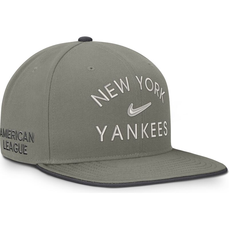 gron-platt-keps-snapback-dri-fit-pro-structured-square-bill-fran-new-york-yankees-mlb-av-nike