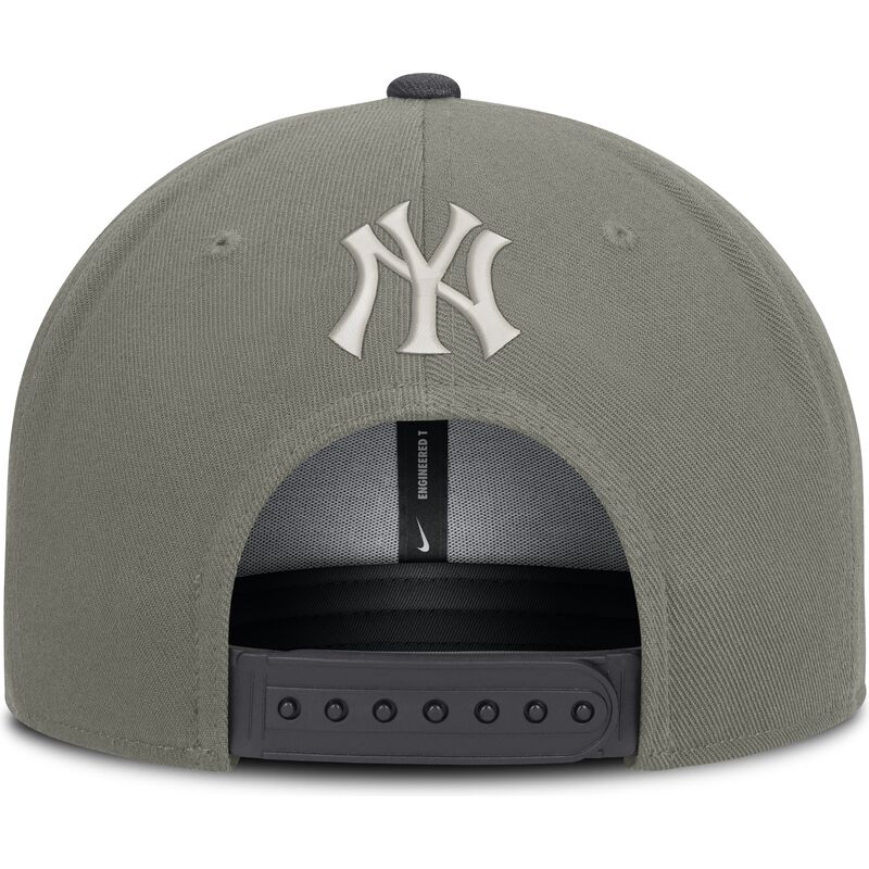 gron-platt-keps-snapback-dri-fit-pro-structured-square-bill-fran-new-york-yankees-mlb-av-nike