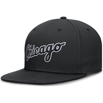 Svart platt justerad keps Dri-Fit True Structured Round Bill från Chicago White Sox MLB av Nike