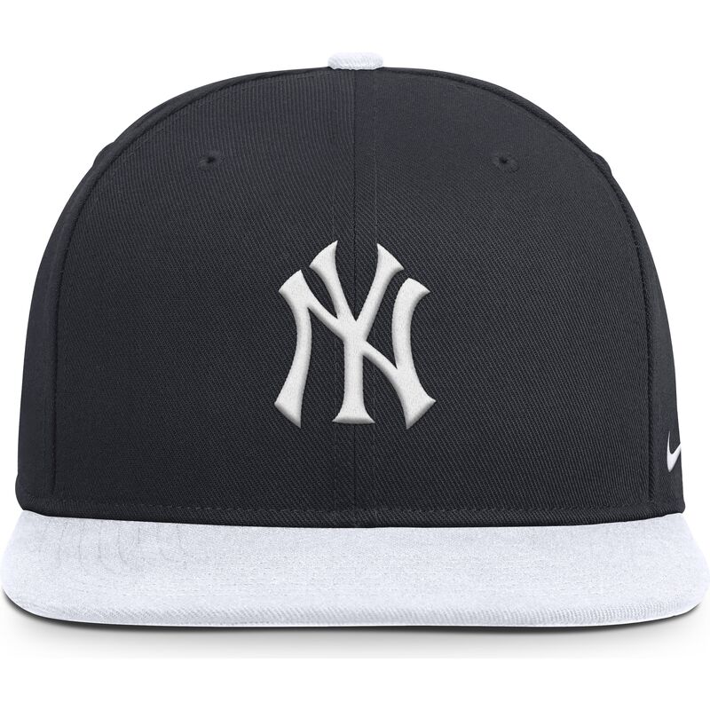 marinbla-och-vit-platt-keps-snapback-dri-fit-pro-structured-square-bill-fran-new-york-yankees-mlb-av-nike marinbla-och-vit-platt-keps-snapback-dri-fit-pro-structured-square-bill-fran-new-york-yankees-mlb-av-nike