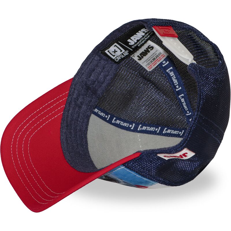 flerfargad-trucker-keps-jaw1-jawb-haj-fran-capslab