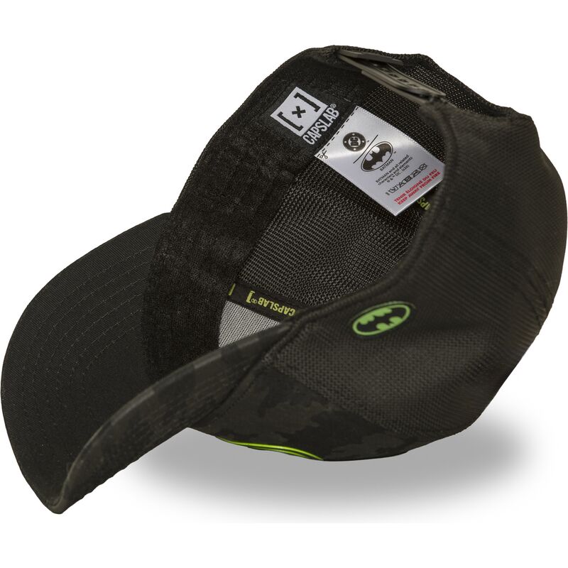 keps-trucker-svart-kamouflage-batman-dc11-logb-dc-comics-fran-capslab