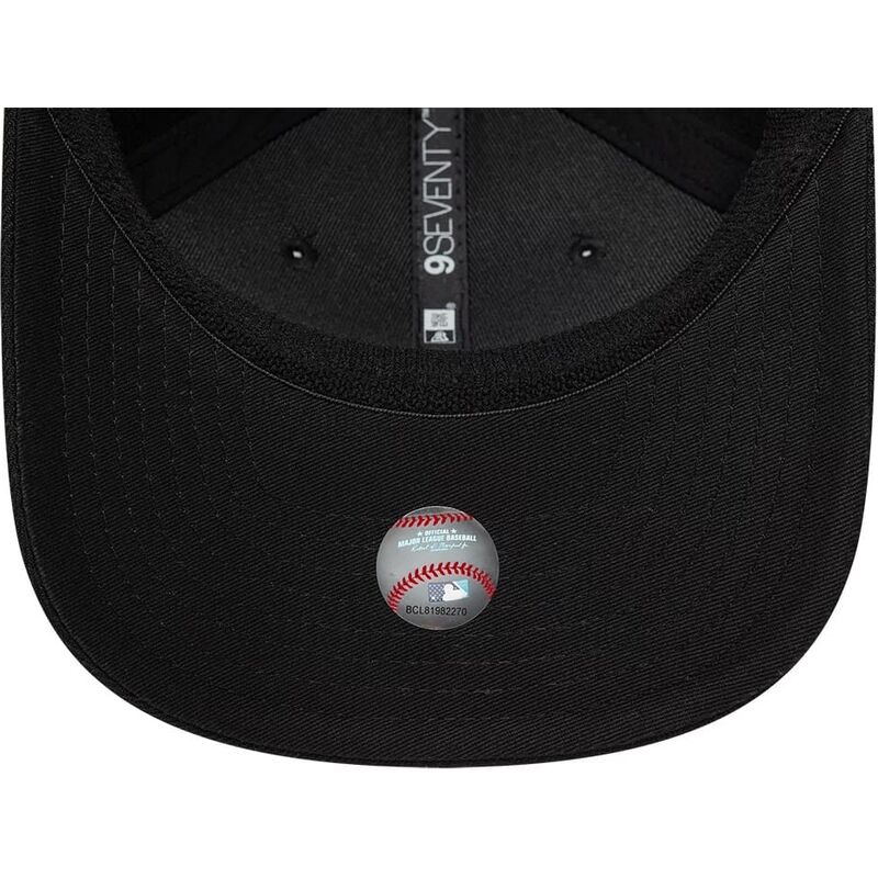 kepsar-bojd-svart-snapback-9seventy-stretch-snap-player-replica-fran-chicago-white-sox-mlb-av-new-era