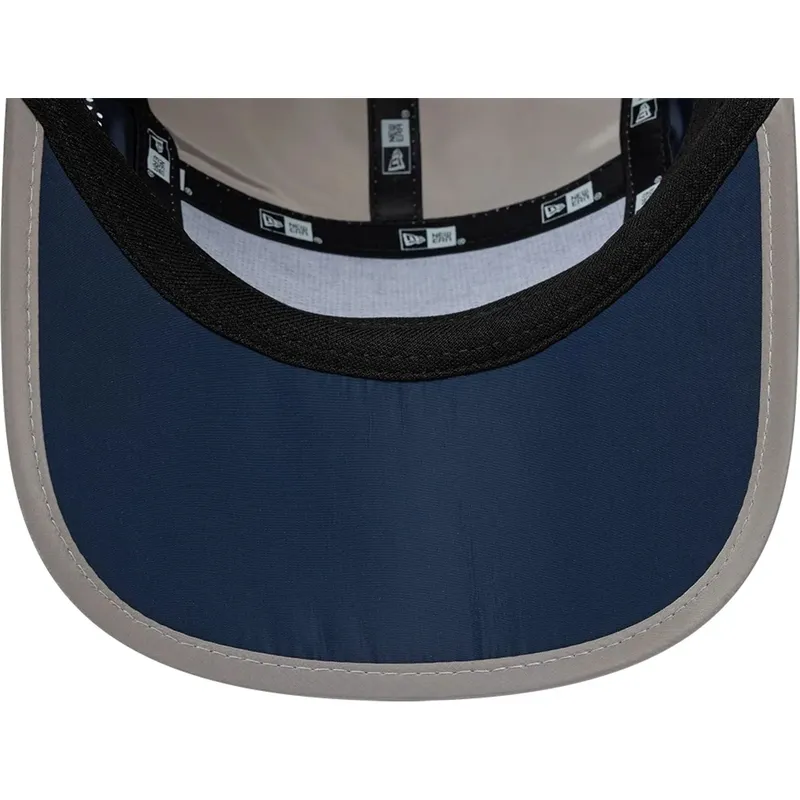 keps-5-panel-bojd-marinbla-justerbar-runner-colour-block-fran-new-era keps-5-panel-bojd-marinbla-justerbar-runner-colour-block-fran-new-era