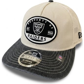 Kepsar böjd beige snapback 9FORTY M-Crown A Frame Fray från Las Vegas Raiders NFL av New Era
