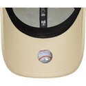 kepsar-bojd-beige-justerbart-band-9forty-flower-icon-fran-los-angeles-dodgers-mlb-av-new-era