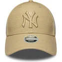 kepsar-bojd-beige-justerbart-band-9forty-pu-pattern-fran-new-york-yankees-mlb-av-new-era