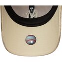 kepsar-bojd-beige-justerbart-band-9twenty-velour-fran-new-york-yankees-mlb-av-new-era