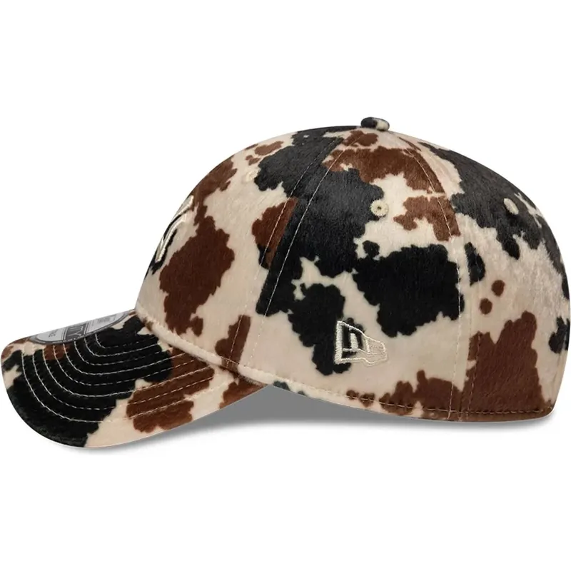 kepsar-bojd-brun-justerbart-band-9twenty-animal-print-fran-new-york-yankees-mlb-av-new-era