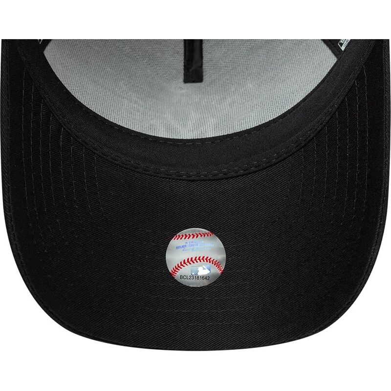 kepsar-bojd-svart-snapback-a-frame-wordmark-fran-new-york-yankees-mlb-av-new-era