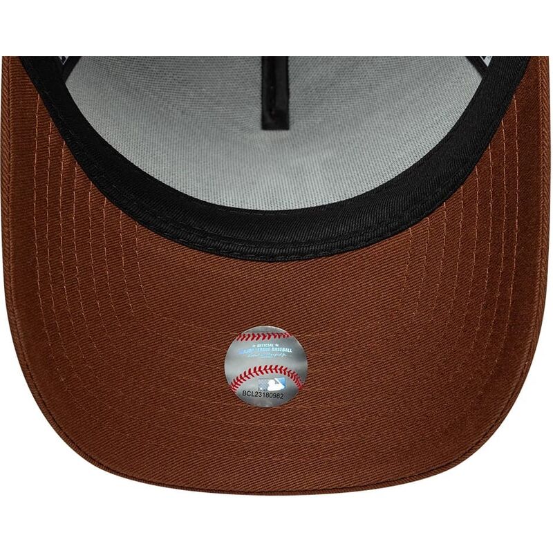 kepsar-bojd-brun-snapback-e-frame-league-essential-fran-los-angeles-dodgers-mlb-av-new-era