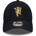kepsar-bojd-marinbla-justerbart-band-dorado-9forty-fran-manchester-city-football-club-premier-league-av-new-era