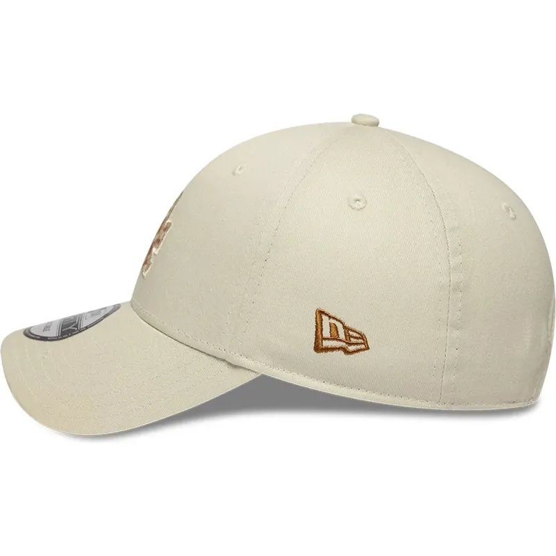 kepsar-bojd-beige-justerbart-band-9forty-faux-pony-infill-fran-los-angeles-dodgers-mlb-av-new-era