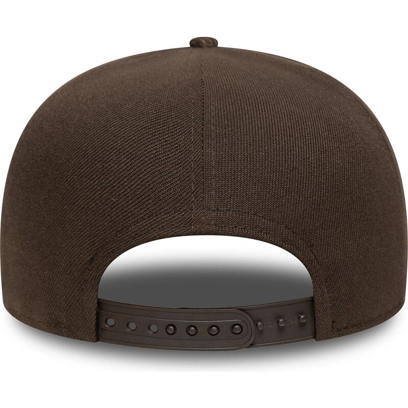kepsar-bojd-brun-snapback-19twenty-cooperstown-cord-fran-chicago-cubs-mlb-av-new-era