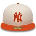 kepsar-platt-beige-justerad-59fifty-league-essential-fran-new-york-yankees-mlb-av-new-era