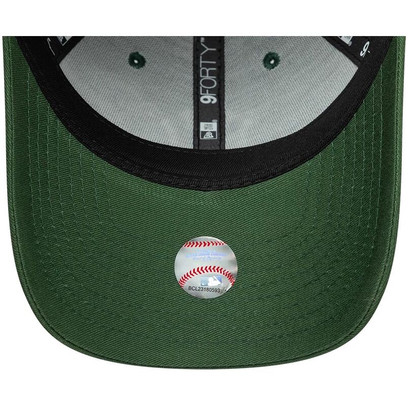 kepsar-bojd-gron-justerbart-band-9forty-food-icon-fran-new-york-yankees-mlb-av-new-era