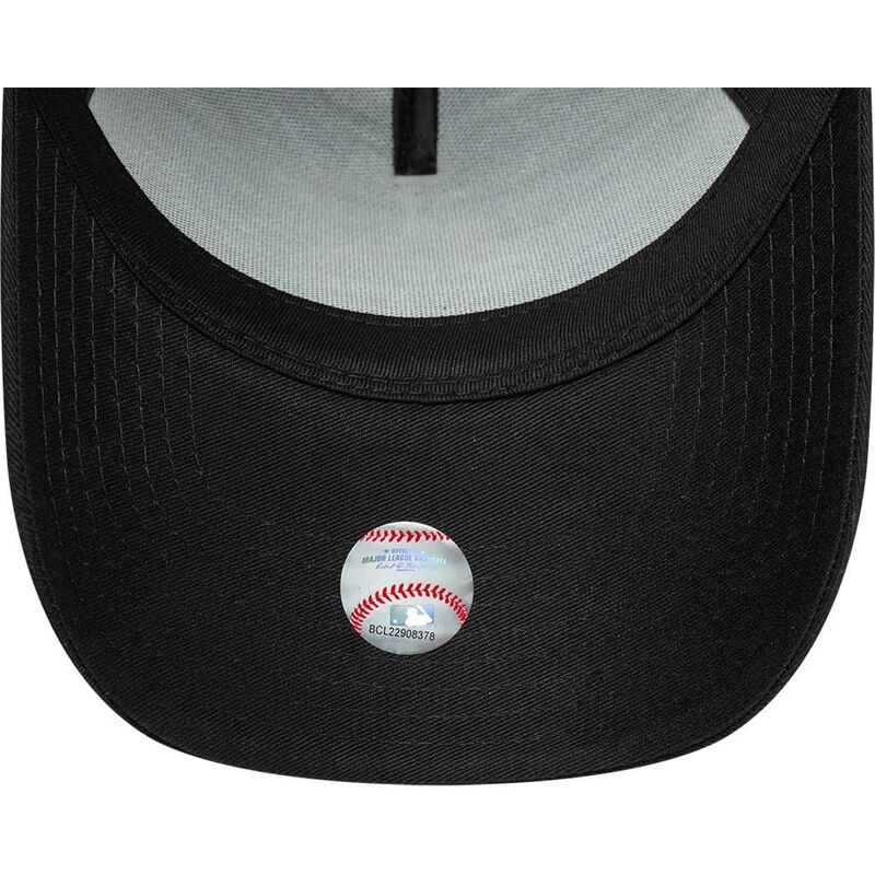 kepsar-bojd-svart-snapback-dorado-e-frame-metallic-outline-fran-new-york-yankees-mlb-av-new-era
