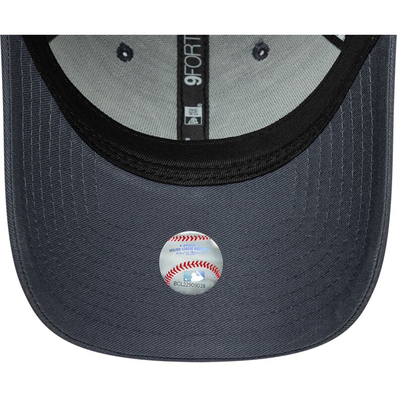kepsar-bojd-gra-justerbart-band-9forty-league-essential-fran-new-york-yankees-mlb-av-new-era