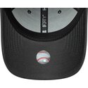 kepsar-bojd-gra-justerbart-band-9forty-metallic-outline-fran-new-york-yankees-mlb-av-new-era