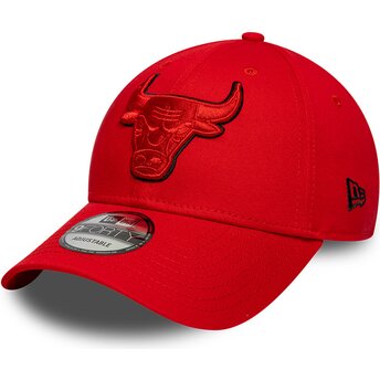 Kepsar böjd röd justerbart band 9FORTY Outline från Chicago Bulls NBA av New Era